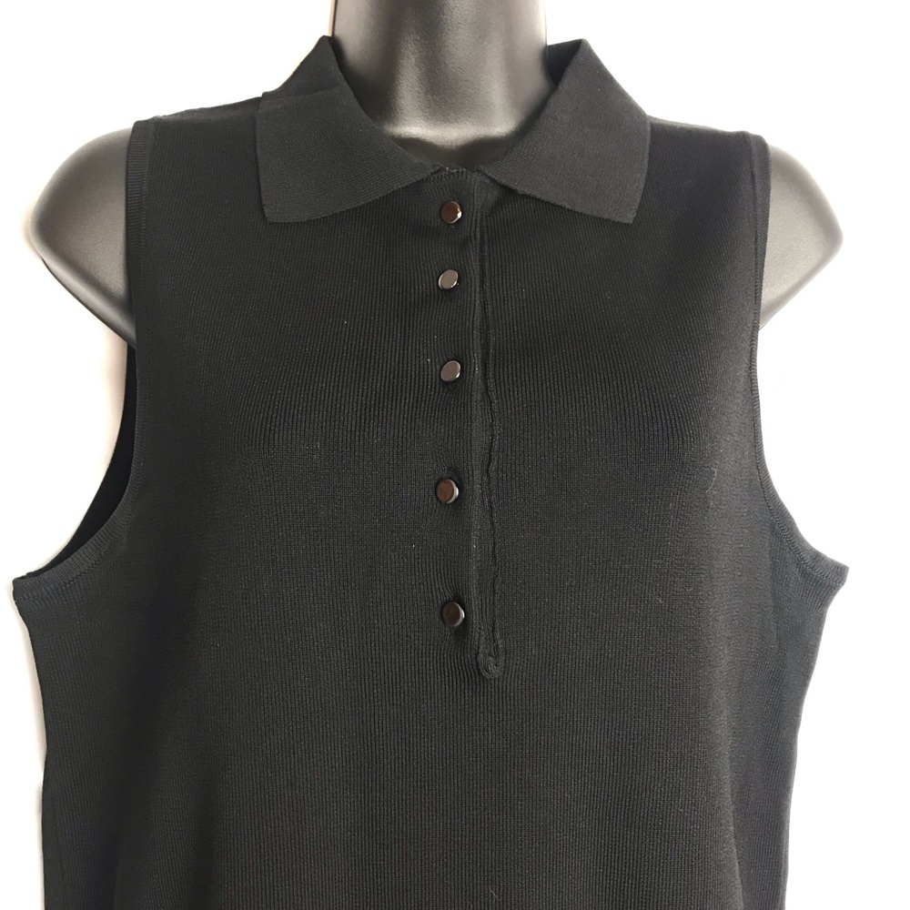 Forever 21 + Black Sleeveless Blouse